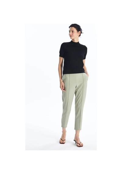 LC Waikiki Beli Lastikli Standart Fit Kadın Pantolon Green