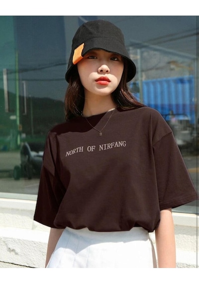Unisex North Of Nirfang Tasarım Basklı Tshirt Kahverengi