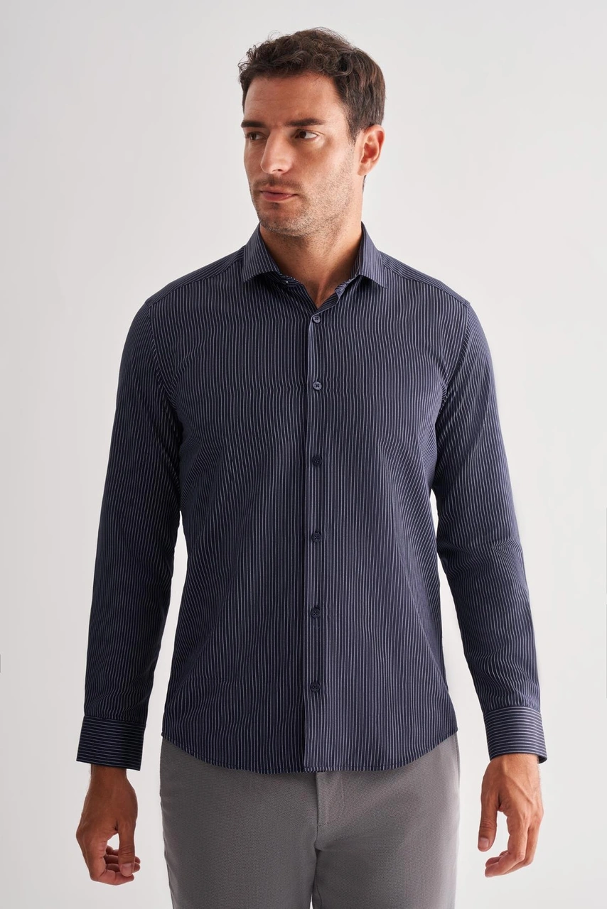 İmza Koyu Lacivert Yarım İtalyan Yaka Uzun Kol Cepsiz Slimfit Fit Classic Gömlek 1004255162 Koyu Lacivert İmza Koyu Lacivert Yarım İtalyan Yaka Uzun Kol Cepsiz Slimfit Fit Classic Gömlek 1004255162 Koyu Lacivert