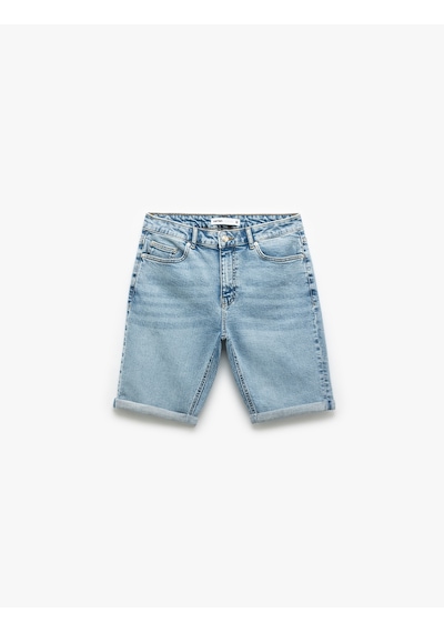 Koton Katlamalı Paça Cepli Bermuda Slim Fit Denim Şort Açık İndigo 5sam40011ıd Açık İndigo Koton Katlamalı Paça Cepli Bermuda Slim Fit Denim Şort Açık İndigo 5sam40011ıd Açık İndigo