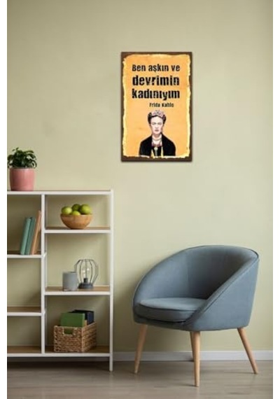 Aşkın Ve Devrimin Kadınıyım Retro Ahşap Mdf Tablo