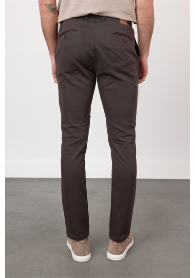 İmza Kahverengi Yan Cep Düz Paça Armürlü Slim Fit Pamuklu Chino Pantolon 1003260161