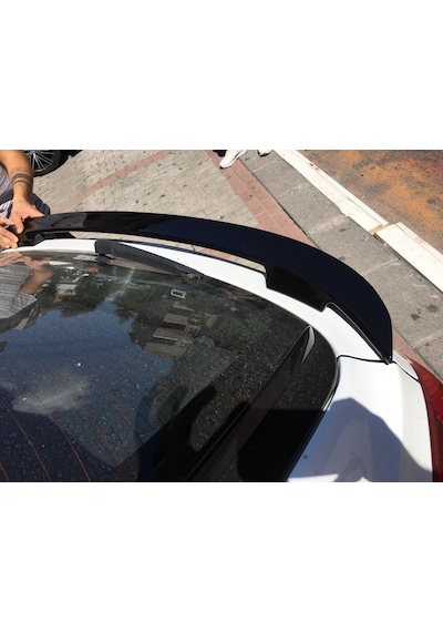 CRUZE HB BAGAJ SPOİLER AYAKLI YENİ MODEL KARBON