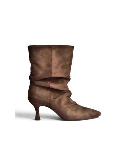 Fox Shoes Z404010402 Kahverengi Süet İnce Topuklu Büzgülü Kadın Bot