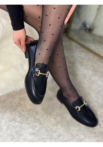 Günlük Kadın Siyah Loafer Klasik Desenli Taban Tokalı Oval Burunlu Makosen Ayakkabı 120 Siyah - Cilt Günlük Kadın Siyah Loafer Klasik Desenli Taban Tokalı Oval Burunlu Makosen Ayakkabı 120 Siyah - Cilt