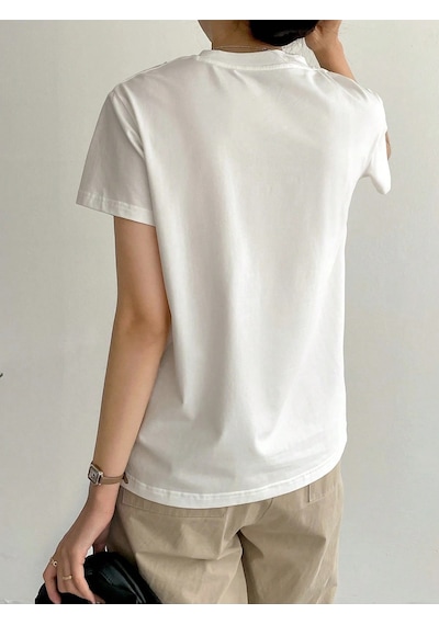 Kadın Kısa Kollu Çizgi Detaylı Basic Tişört Süprem Kumaş Yazlık Rahat T-shirt Beyaz