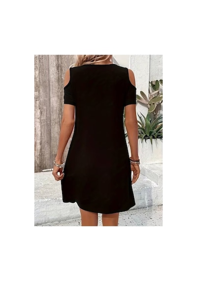 Butik İstanbul Kadın Kısa Kollu Omuzlardan Açık Kuş Gözü Detaylı Mini Viskon Elbise Siyah