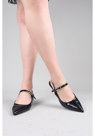 Birikon Orılıa Biyesi Aksesuarlı Alçak Topuklu Stiletto Siyah-8749 Siyah