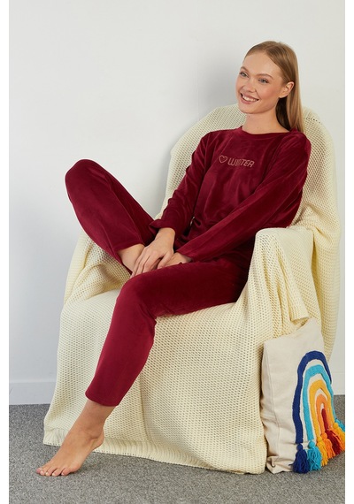 Fullamoda I Love Winter Kabartma Baskılı Kadife Pijama Takımı Bordo
