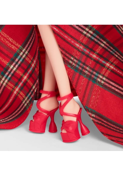 Barbie 2024 Mutlu Yıllar Bebeği - Sarışın HRM61