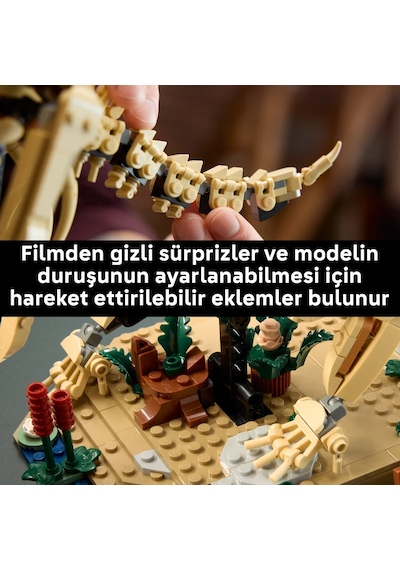 LEGO® Jurassic World Dinozor Fosilleri: Triceratops 77985 - Yetişkinler için Minifigür İçeren Model Yapım Seti (1154 Parça)