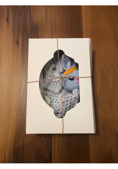 Kozababy Handmade El Örgüsü Bebek Hediye Seti - Amigurumi Tavşan Uyku Arkadaşı, Mavi Bebek Yeleği Ve Patik Takımı Özel Kutulu Açık Mavi Kozababy Handmade El Örgüsü Bebek Hediye Seti - Amigurumi Tavşan Uyku Arkadaşı, Mavi Bebek Yeleği Ve Patik Takımı Özel Kutulu Açık Mavi