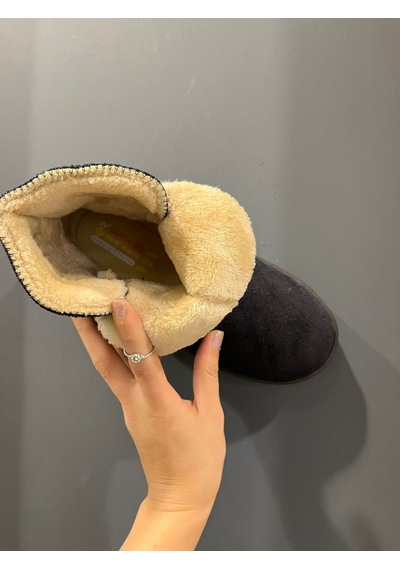 Papucumun Dünyası Ucg Model Yüksek Taban İçi Tüylü Süet Kışlık Kadın Botu Cırt Bantlı Si Yah Papucumun Dünyası Ucg Model Yüksek Taban İçi Tüylü Süet Kışlık Kadın Botu Cırt Bantlı Si Yah