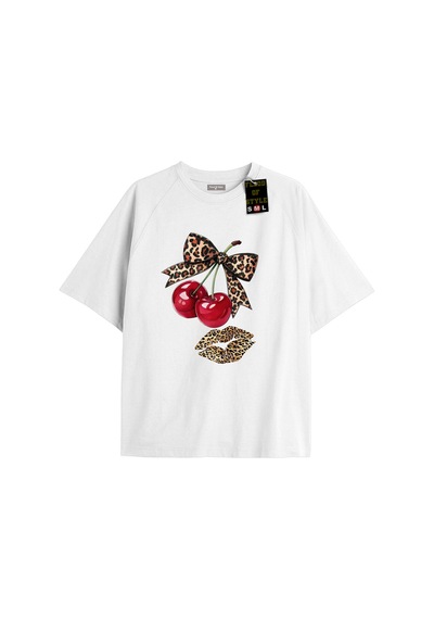 Flood Of Style Beyaz Oversize T-shirt Kiraz Kurdale Dudak Özel Tasarım