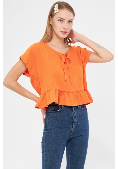 Armonika Kadın Turuncu Yarasa Kol Yakası Bağlamalı Eteği Fırfırlı Oversize Crop Bluz Arm-24y001088