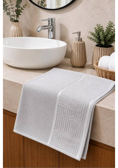 Esila Serisi 3'lü El Havlusu Seti Yumuşacık Kaliteli Sıkı Dokuma Çeyiz Havlu Seti 50x90 Cm 3 Adet 3'lü Set 1 - 909123444 3'lü Set 1 Esila Serisi 3'lü El Havlusu Seti Yumuşacık Kaliteli Sıkı Dokuma Çeyiz Havlu Seti 50x90 Cm 3 Adet 3'lü Set 1 - 909123444 3'lü Set 1