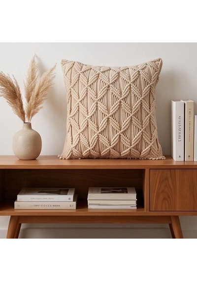 Boho-chic Ruhu: Özel İşçilik Makrome Koltuk Yastığı Kılıfı Ekru 45x45 Cm Diğer