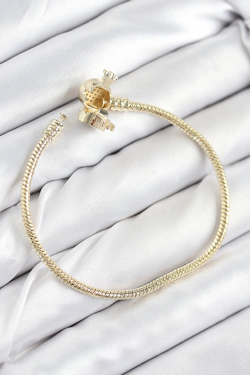 Pirinç Charm Zirkon Taşlı Taç Model Gold Renk Kadın Bileklik Çelik