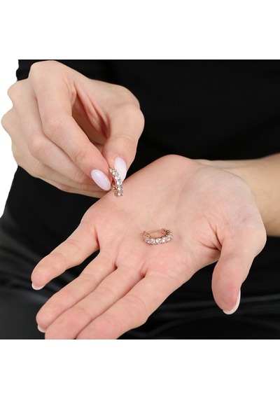 Tesbihane Tek Sıra Beyaz Zirkon Taşlı Rose Renk Yarım Tur 925 Ayar Kadın Küpe