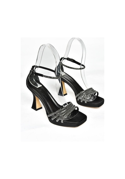 Fox Shoes S569314604 Siyah Kumaş Kalın Topuklu Kadın Ayakkabı Siyah