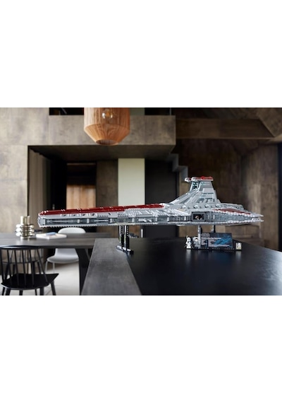 LEGO 75367 Venator Sınıfı Cumhuriyet Saldırı Kruvazörü