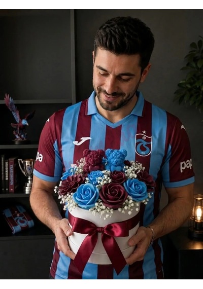 Mumelia Bize Heryer Trabzon - Doğal Soya Taraftar Mum Buketi - Bordo-mavi