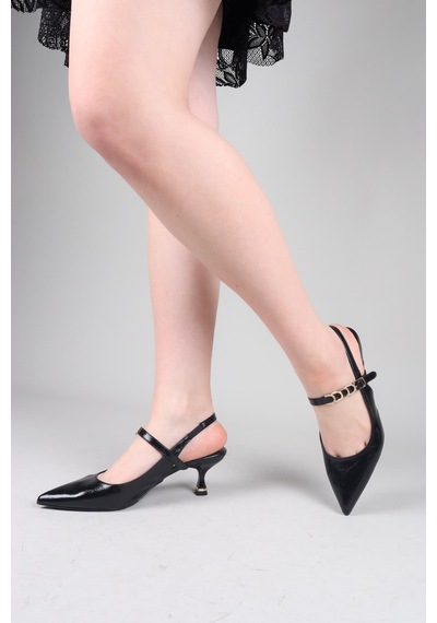 Birikon Orılıa Biyesi Aksesuarlı Alçak Topuklu Stiletto Siyah-8749 Siyah
