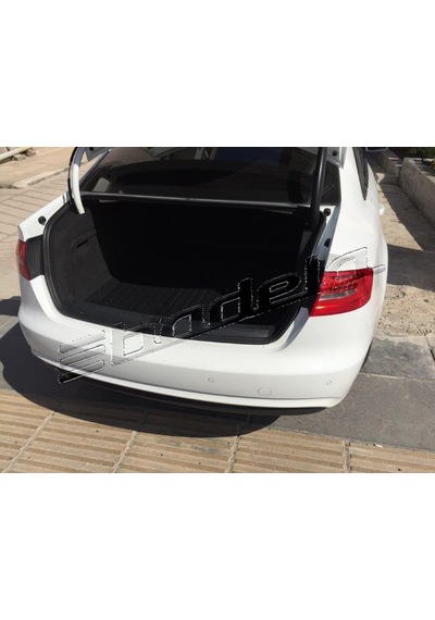 Audi A4 Bagaj Havuzu Bagaj Koruma Sert Plastik Kavucuk 3d Paspas