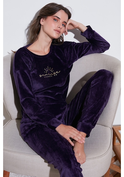 Lela Standart Fit Bisiklet Yaka Yumuşak Kadife Bayan Pijama Takımı 6094201 Koyu Mor