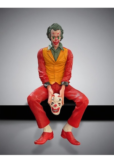 Joker Palyaço Maskeli Oturan Dekoratif Figür 15 Cm Raf Aksesuarı Figüratif Nesne Dekorasyon Objesi
