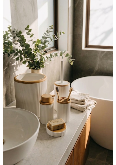 Makri Home Beyaz Bambu Desenli 5 Parça Banyo Seti, Şık Tasarımlı, Hacim: 6 Litre Ahşap - Beyaz