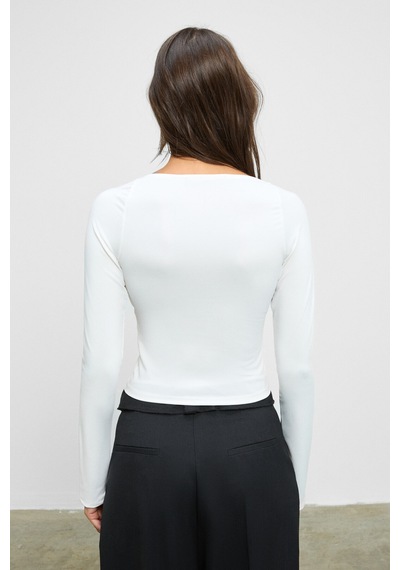 Grımelange Sılıvra Kadın Havuz Yakalı Esnek Kumaşlı Slim Fit Beyaz Bluz Beyaz
