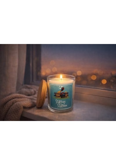 Candle Stay Close Stay Warm Çiftlere Özel Hediye Seti, Ahşap Kapaklı Kokulu Mum, French Press Ve 2 Seramik Kahve Kupası, Sevgililer Günü, Düğün & Ev Hediyesi 000 Açık Krem
