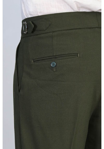 Haki Çift Pileli Tokalı Yüksek Bel Slim Fit Pantolon Wessi Yeşil