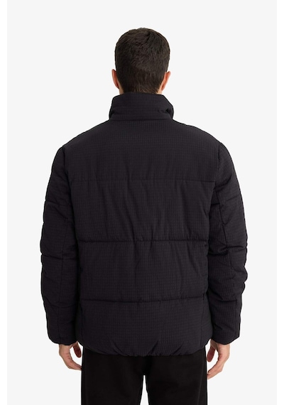 Defacto Regular Fit Dik Yaka Astarlı Fermuarlı Cepli Kışlık Mont F0418ax25wnbk27 Siyah-bk27