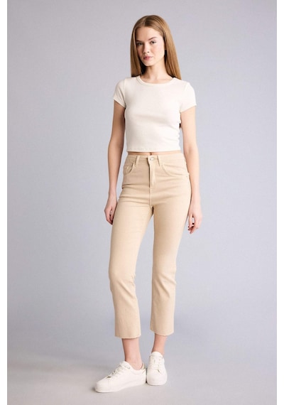 DeFacto Crop Flare Fit Yüksek Bel Bilek Boy Jean Pantolon E8017AX25SMBG737