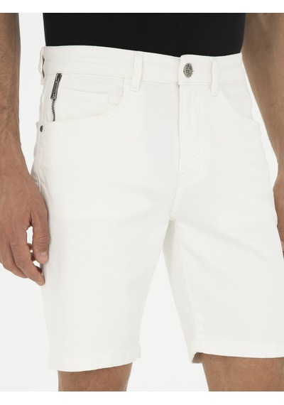 Cacharel Beyaz Slim Fit Pamuk Karışımlı Jean Şort