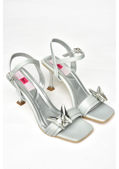 Fox Shoess820207109 Gümüş Kalın Topuklu Kadın Ayakkabı Gümüş