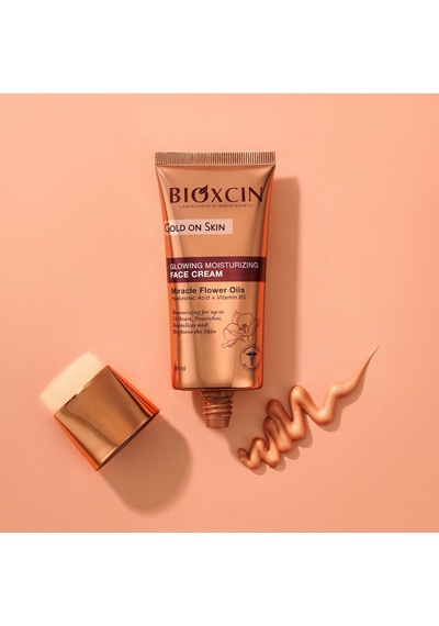Gold On Skin Işıltılı Nemlendirici Yüz Kremi Hyalüronik Asitli, Pantenollü, Çiçek Yağları İle Zenginleştirilmiş, Tüm Cilt Tipleri İçin, 50 Ml