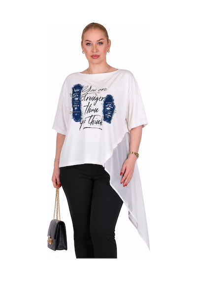 La Velina Büyük Beden Asimetrik Şifon Detaylı Taş Ve Denim Aplikeli Baskılı Rahat Kesim Kadın Bluz Beyaz La Velina Büyük Beden Asimetrik Şifon Detaylı Taş Ve Denim Aplikeli Baskılı Rahat Kesim Kadın Bluz Beyaz