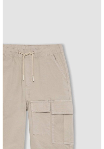 DeFacto Erkek Çocuk Kargo Cepli Düz Paça Gabardin Pantolon B5924A824SPBG732