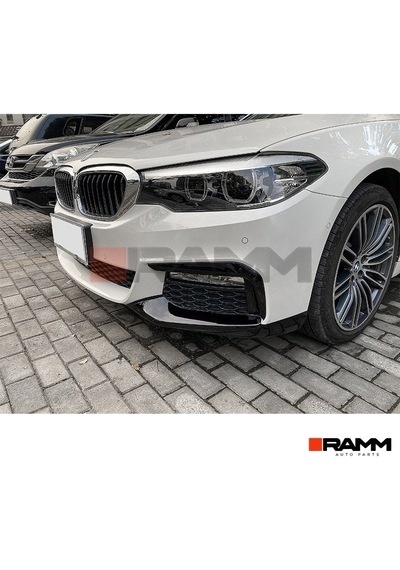 Bmw G30 M Sport Ön Tampon Flap Seti Parlak Siyah