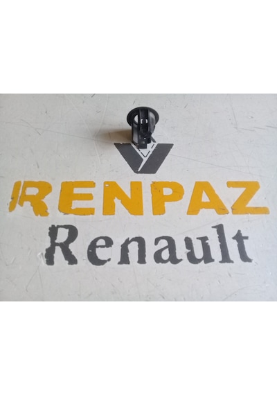Megane 2 Arka Tampon Sol Orta Park Sensör Yuvasi Füme 8200440308 516062013