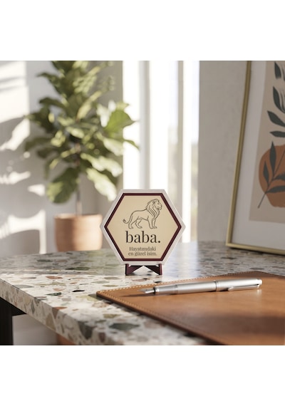 Minimalist Aslan Motifli Dekoratif Parça, Yaşam Alanlarına Karakter Katan Modern Masaüstü Tasarımı 10x10 Cm, Pudra