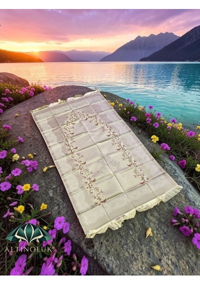 Çantalı İpek Saten Seccade Çeyizlik Hediyelik Taşınabilir Namaz Seccadesi Pembe