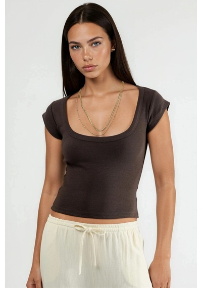Hiccup Busem Slim Fit Ribana U Yaka Bluz Kahve Kahvesi