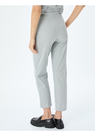 Koton Cepli Slim Fit Yüksek Bel Cigarette Kumaş Pantolon Gri Melanj 5sak40027uw Gri Melanj Koton Cepli Slim Fit Yüksek Bel Cigarette Kumaş Pantolon Gri Melanj 5sak40027uw Gri Melanj