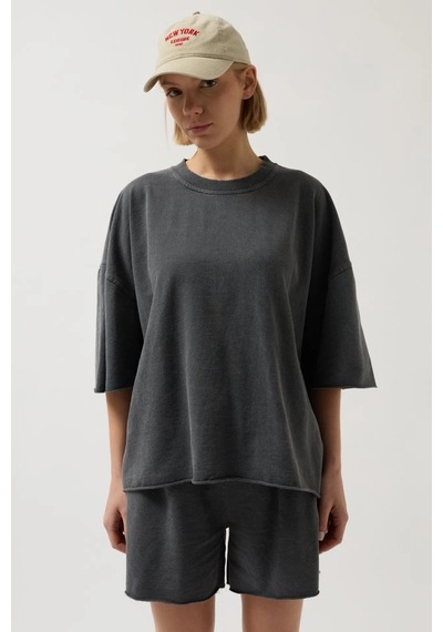 Zenna Tarz Oversize Lazer Kesim Bisiklet Yaka T-shirt Antrasit