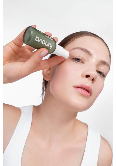 Tr Nemlendirici Ve Aydınlatıcı Jel Serum Peptit,hyaluronik Asit,niacinakarın Bölgesi 30 Ml