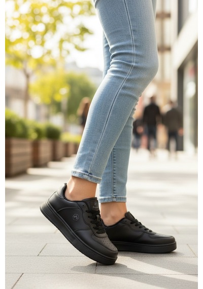 Enoch Kadın Spor Ayakkabı Amblem Detaylı Ve Ortopedik Düz Tabanlı Casual Sneaker Siyah
